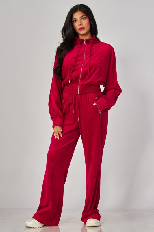VONSHAE VELOUR FUNNEL NECK | PANT SET WINTERBERRY