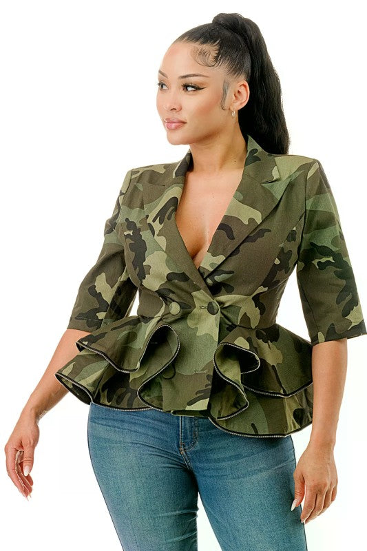 COMMANDING ATTENTION | JACKET
