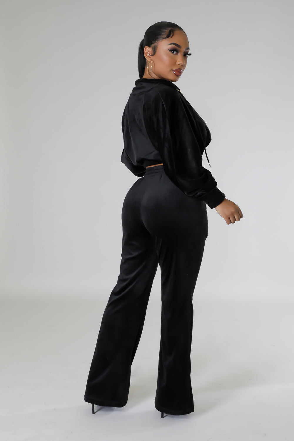 VONSHAE VELOUR    | PANT SET BLACK