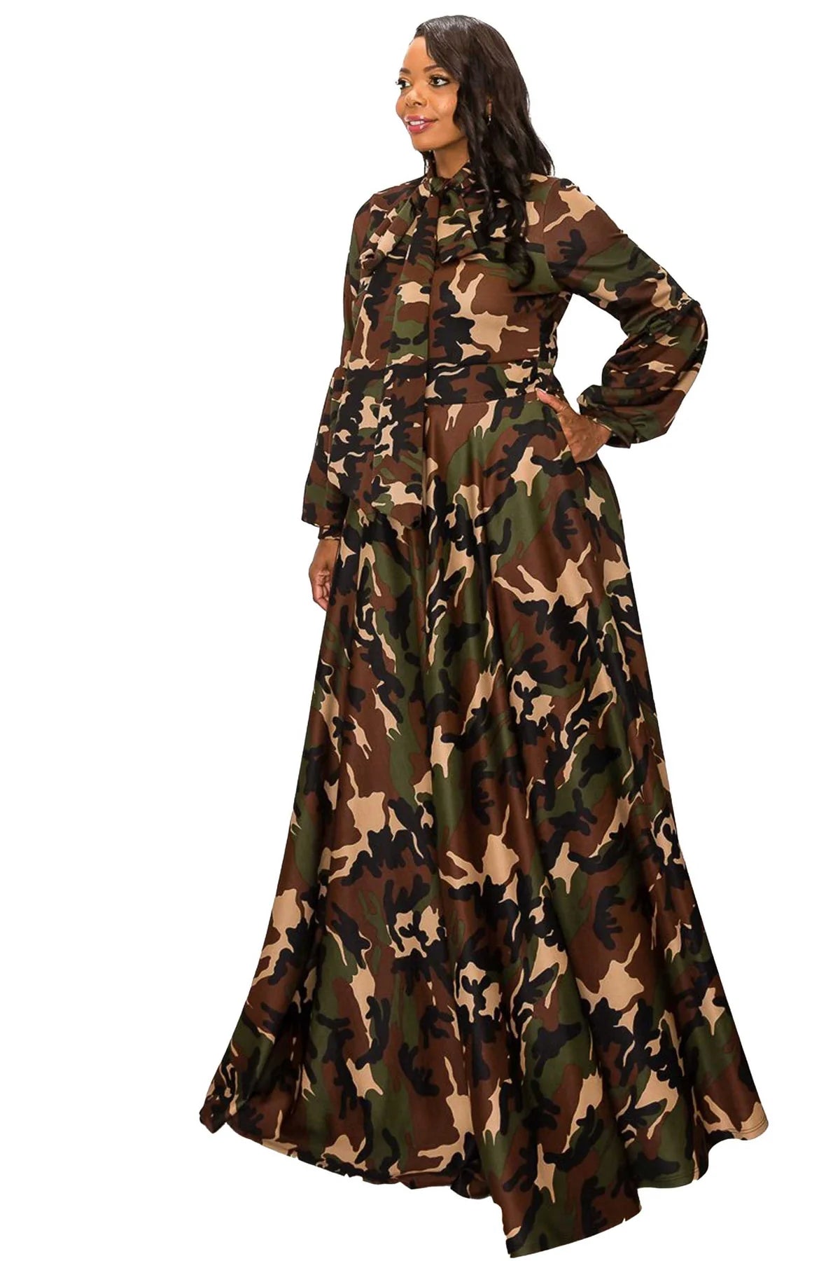 IN COMMAND | DRESS