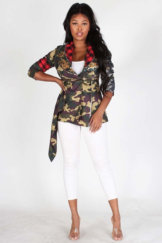 ALL THE VIBES | CAMOUFLAGE JACKET