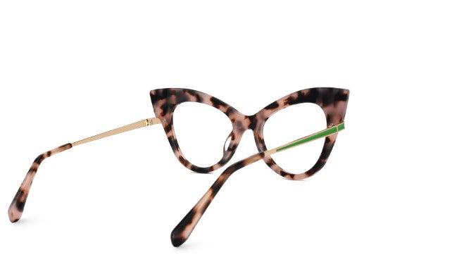 AKADIA | EYEWEAR