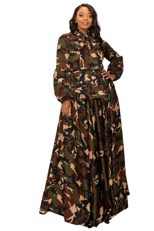 IN COMMAND | DRESS