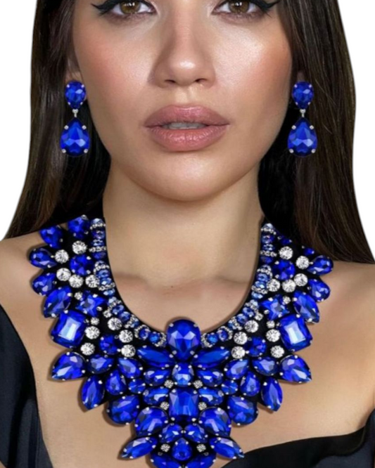 ATTENTION GETTER | NECKLACE SET
